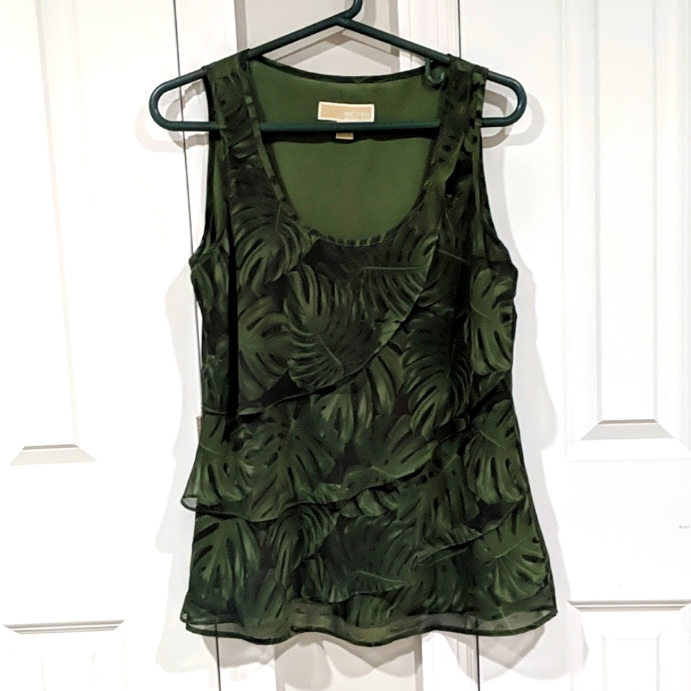 Sleeveless, Michael Kors blouse, Medium, layered